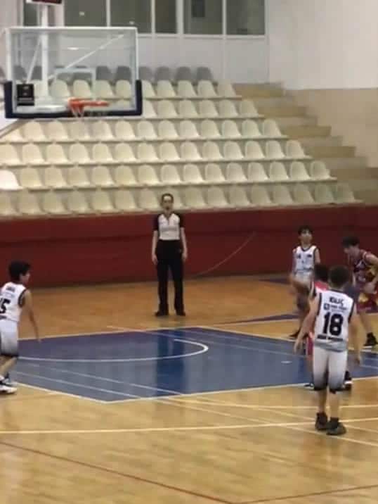 U10 Fırat faul atışını kaçırmıyor..